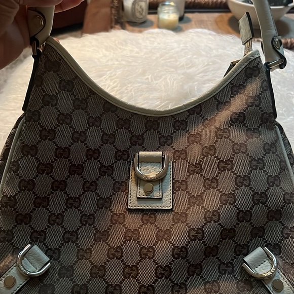 GUCCI GG canvas shoulder bag with cream leather trim - Picture 9 of 12